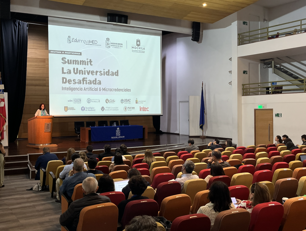 Inauguración del evento Summit la Universidad Desafiada